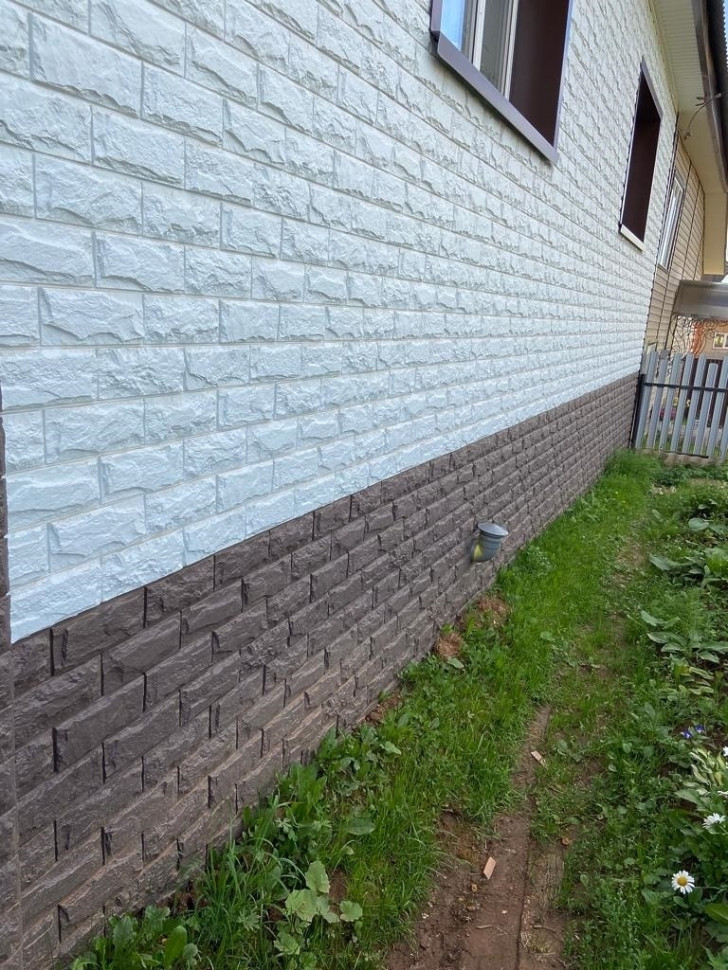 Фасадная панель Дюфур, Зёльден